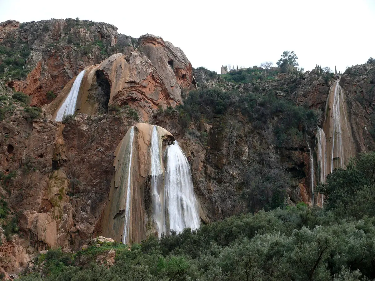 Der Wasserfall von Imouzzer Ida Outanane